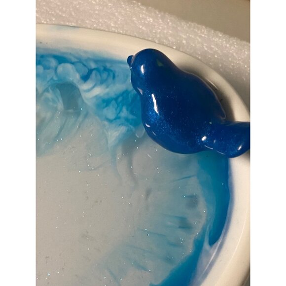 Handcrafted and Hand Painted Resin Blue Birds on an Oval Tray Cloudy Sky - Picture 4 of 7
